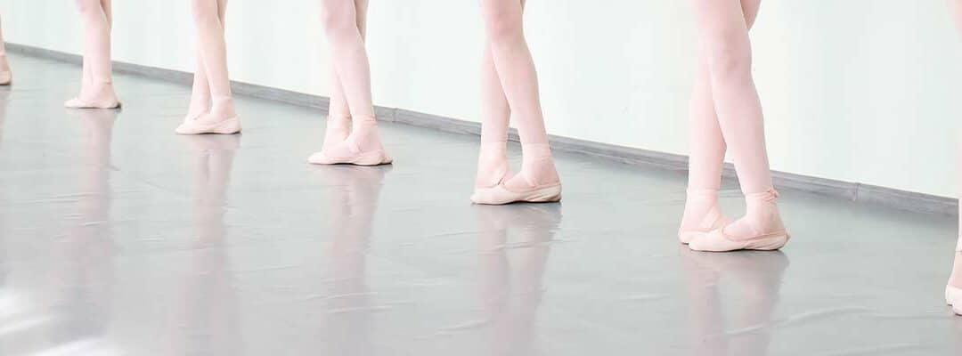5 Reasons Your Child Should Take Ballet Lessons
